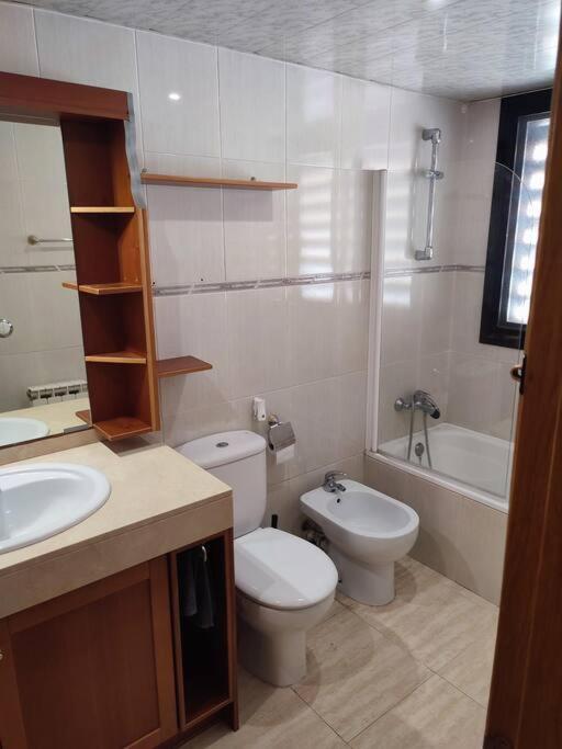 Duplex Con Piscina En Rubi Apartment Ngoại thất bức ảnh