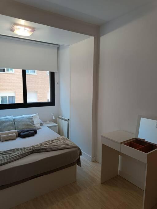Duplex Con Piscina En Rubi Apartment Ngoại thất bức ảnh