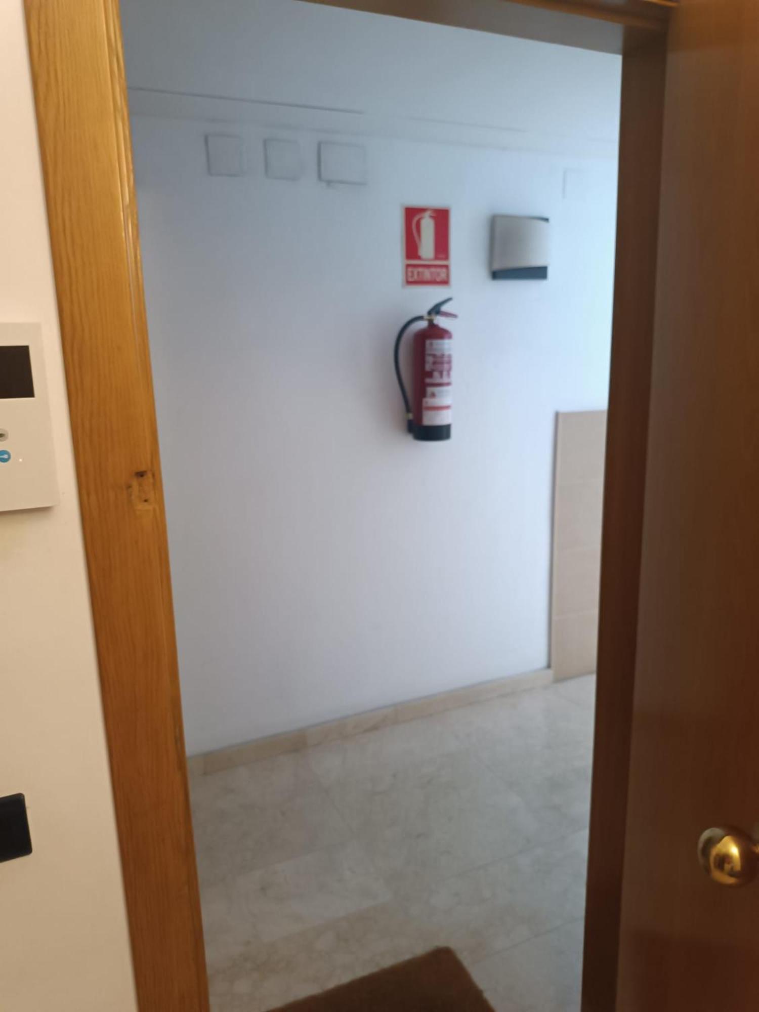 Duplex Con Piscina En Rubi Apartment Ngoại thất bức ảnh